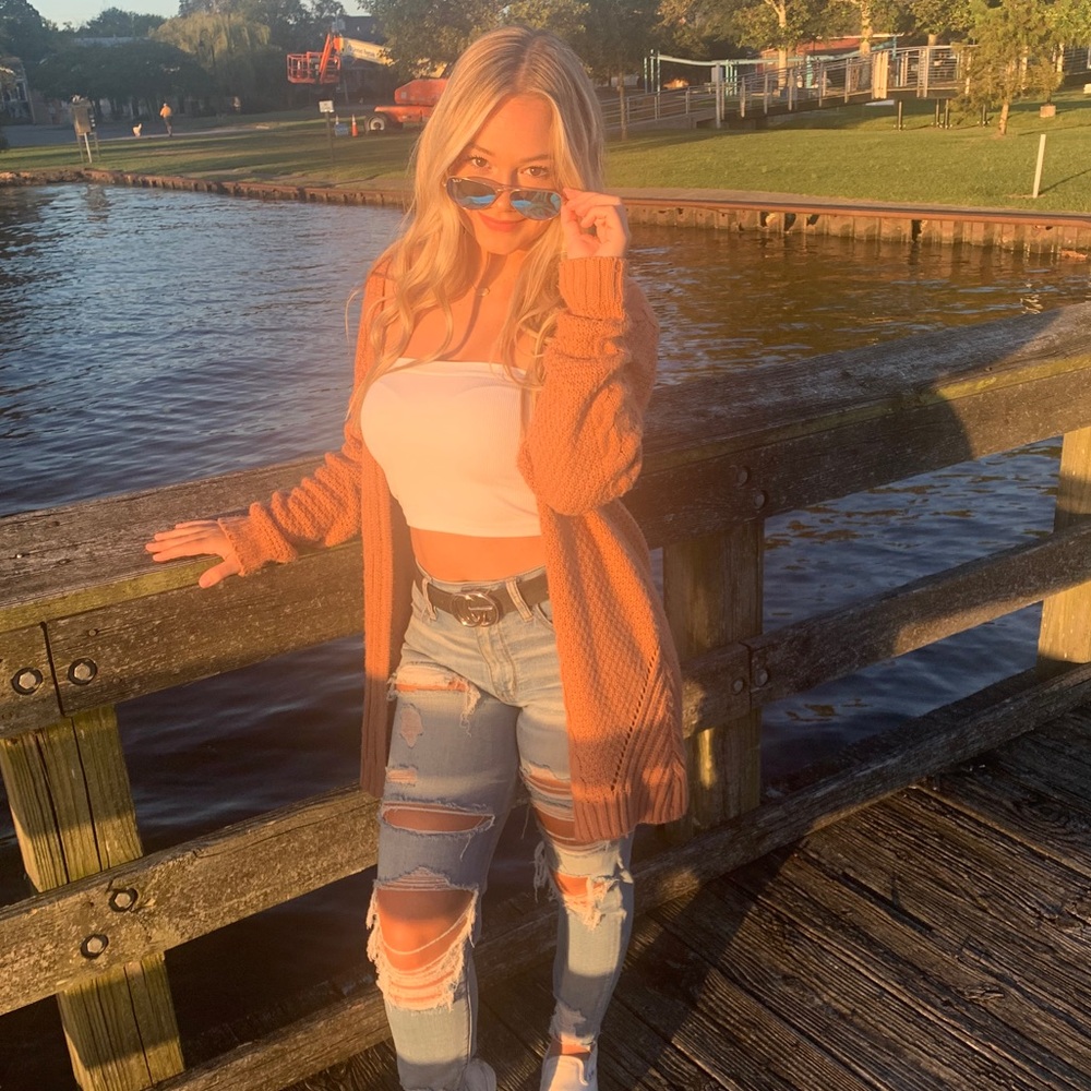 Meet your Posher, Maci